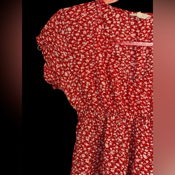 Red and white floral smocked ruffle sleeve women’s short sleeve blouse top boho - Picture 4 of 6